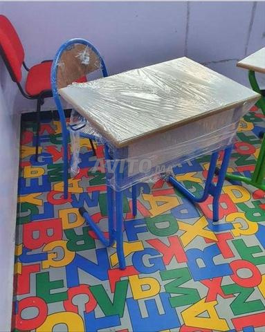 طاولة فردية متوفرة - 2