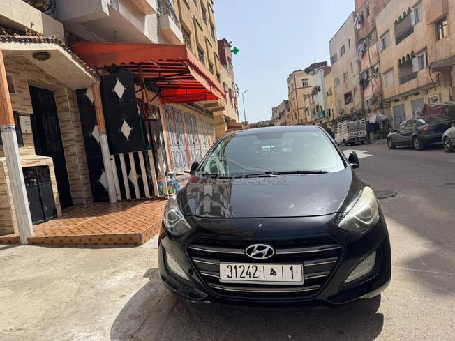 Hyundai i30 Diesel Automatique 2016 à Salé
