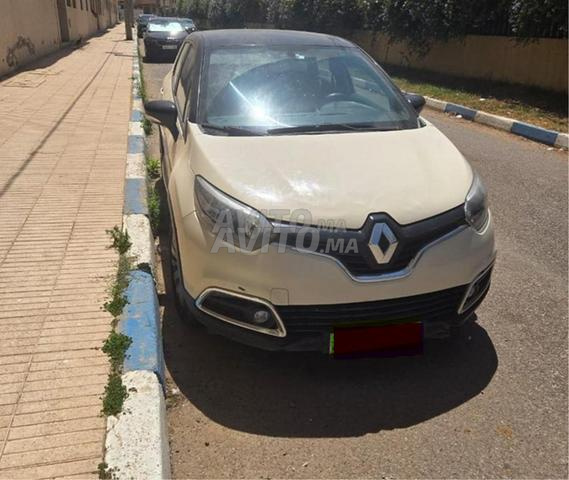 Renault Captur Diesel Manuelle 2014 à Skhirat - 2