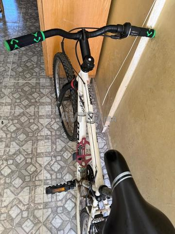 Btwin Rock Rider 300 - 2