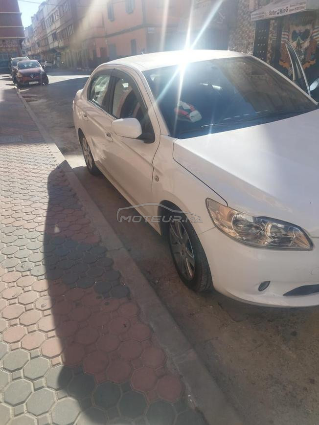 Peugeot 301 2016 Diesel – Très bon état
