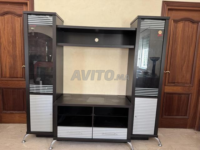 Grand meuble TV / Vitrine - 2