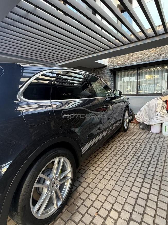 porsche cayenne Hybrid 2020
