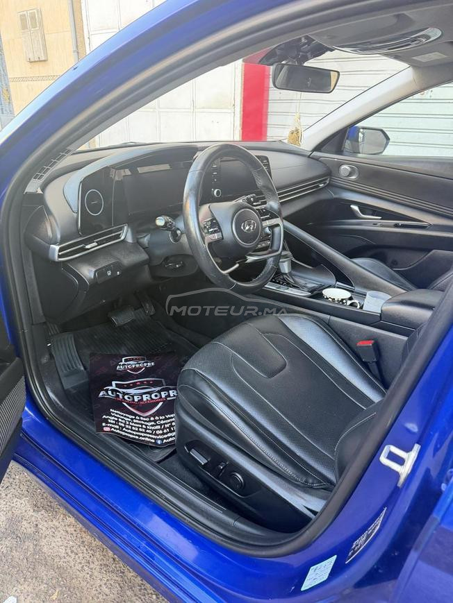 Elantra 2022