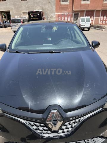Clio 5, modèle 2022, diesel, bon état - 2