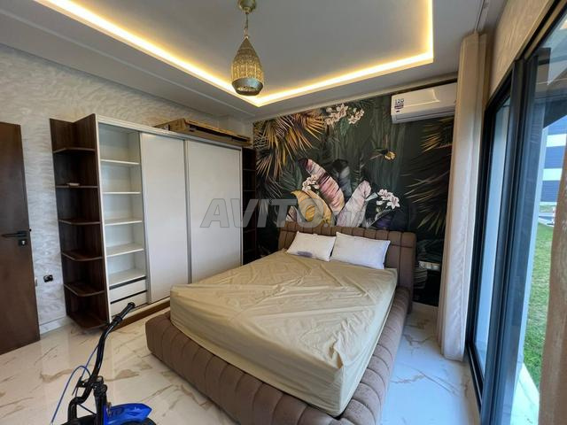 Lit coffre moderne avec matelas - 2