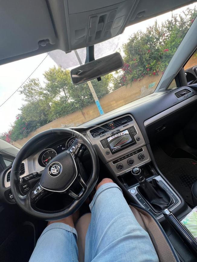 VOLKSAGEN GOLF 7