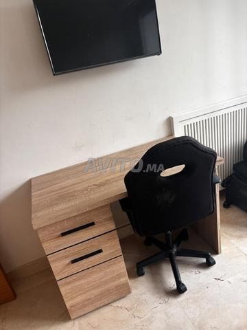 Bureau avec chaise - 2