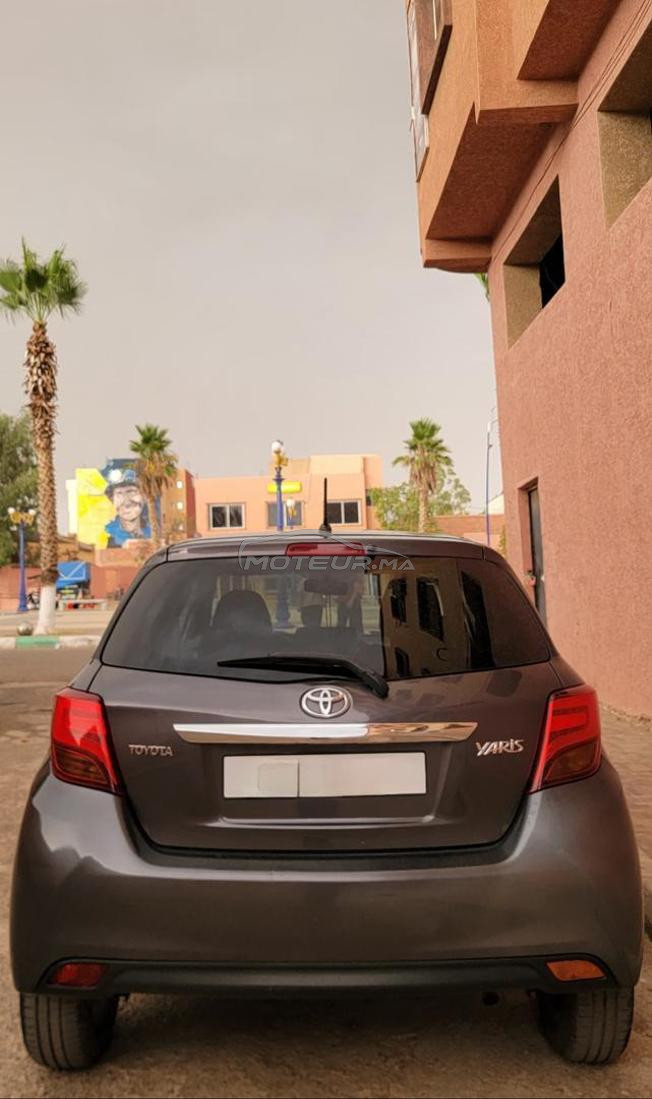 Toyota Yaris Essence Manuelle 2018 à Jrada