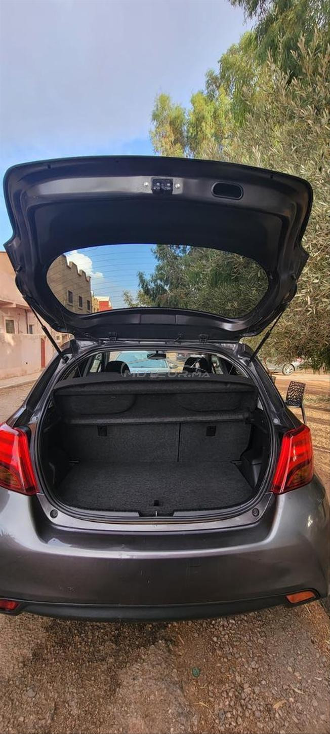 Toyota Yaris Essence Manuelle 2018 à Jrada