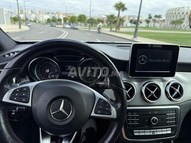 Mercedes GLA 220d Pack AMG - 2