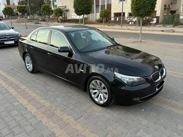 BMW الفئة الخامسة 523 بنزين - 2