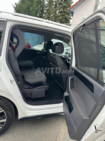 Volkswagen Touran - 2