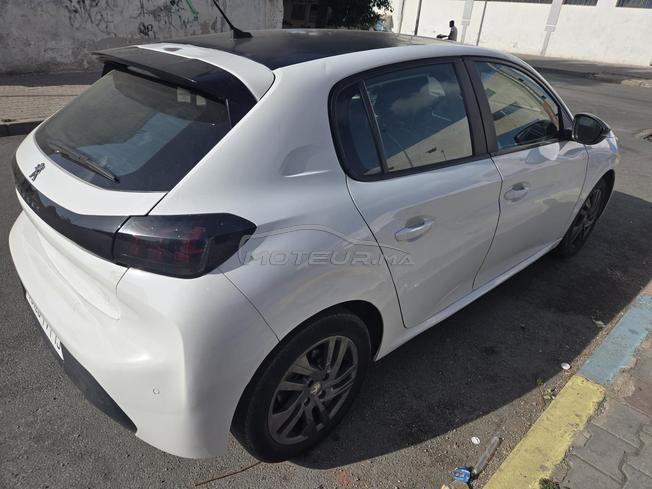 Peugeot 2O8 diesel toutes options 