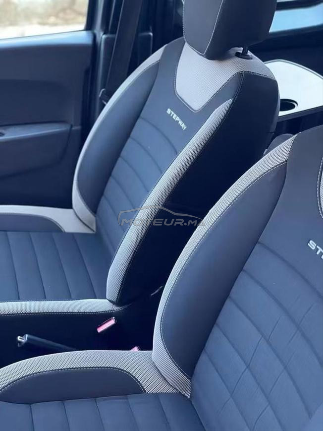 Dokker Stepway 2021 premeire main  2