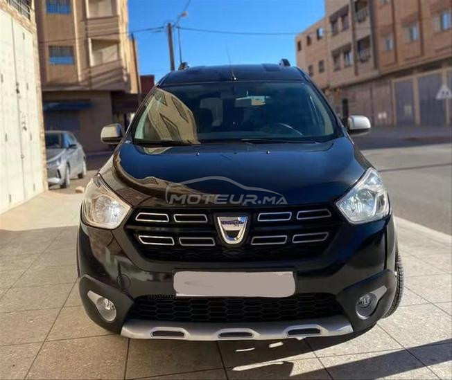 Dokker Stepway 2021 premeire main  2