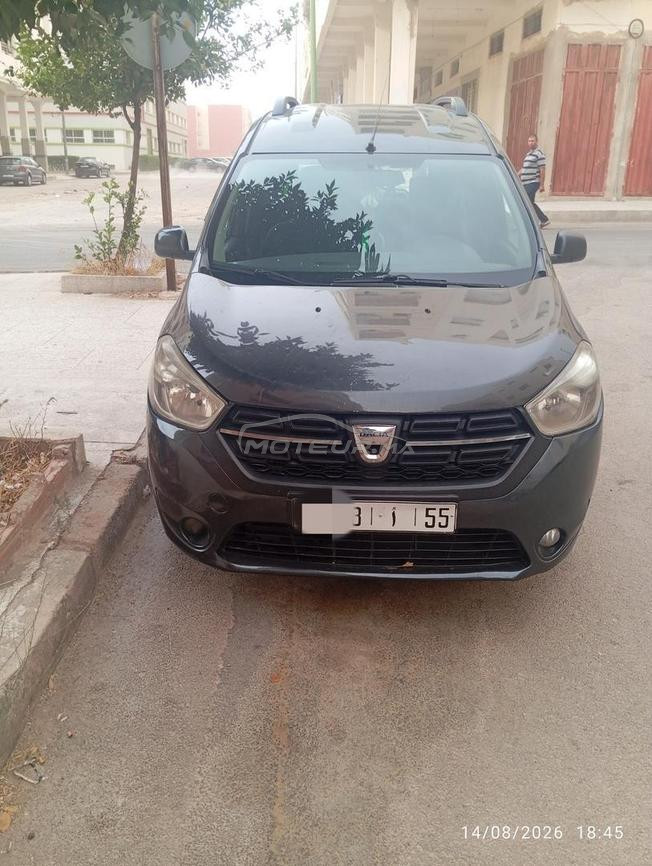 سيارة داسيا دوكر موديل 2015 