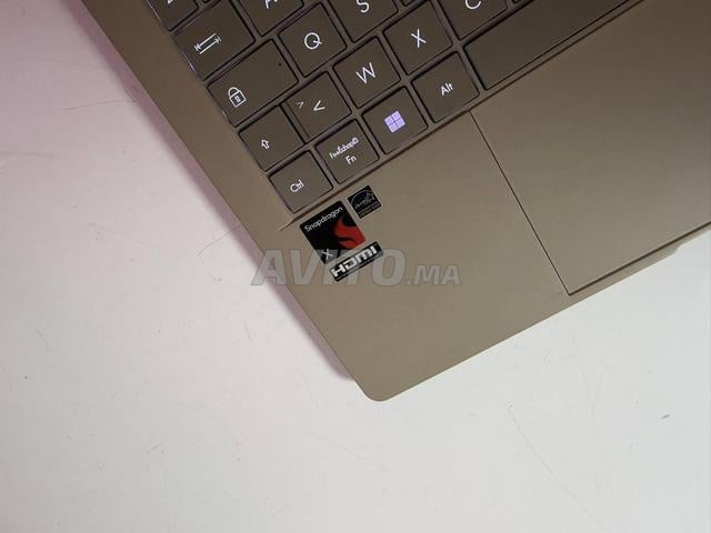 أسوس زينبوك A14 OLED سنابدراجون X 16 جيجابايت 512 جيجابايت