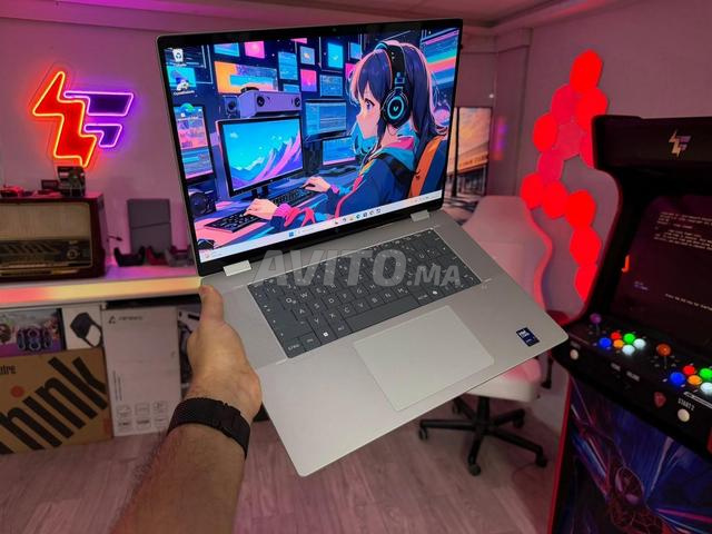 HP OmniBook X Flip OLED 3k 120HZ Ultra 7 32GB RAM