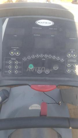 Tapis de course professionnel MATRIX - 2