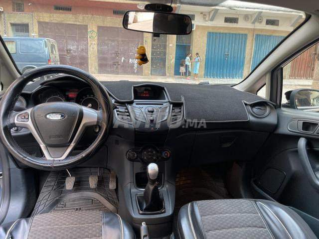 Ford fiesta - 2