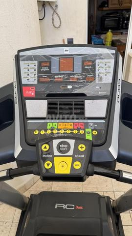 Tapis de course professionnel BH Fitness RC09 - 2