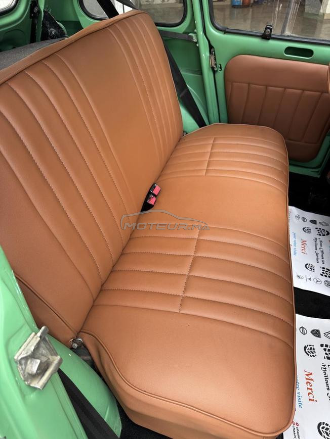 Renault 4 entièrement restauré 