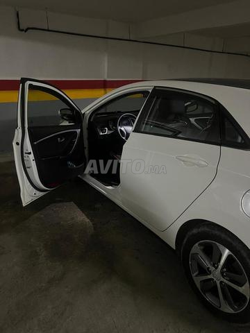 Hyundai i30 Diesel Manuelle 2017 à Casablanca - 2