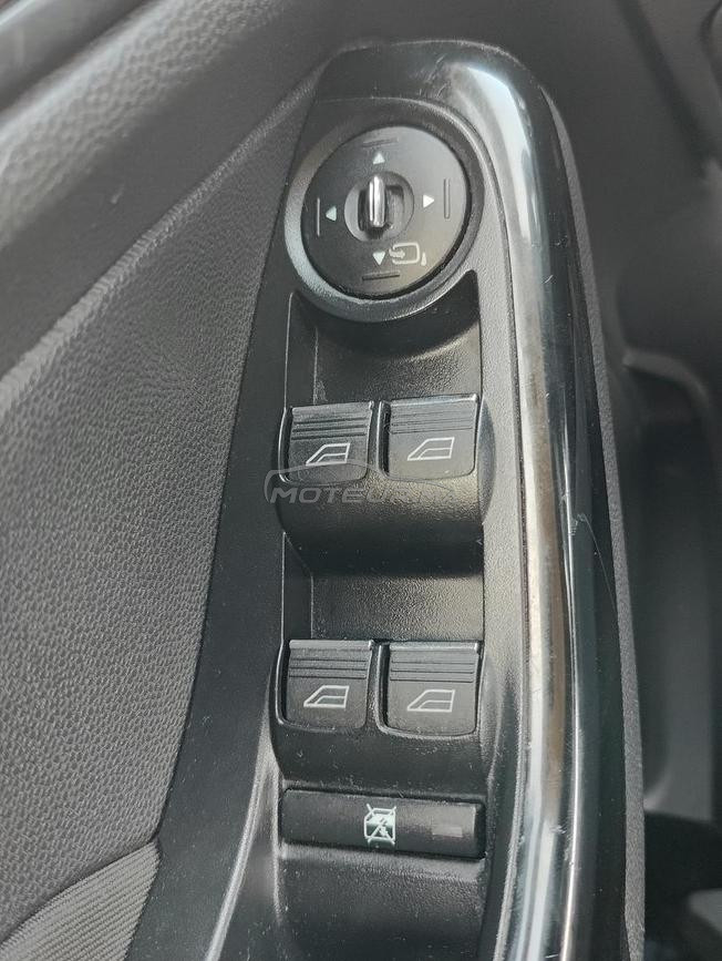 Fiesta TITANIUM 