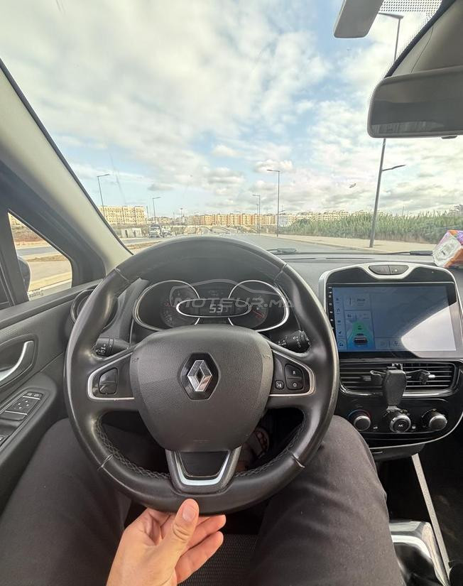 Clio 4 Intens 1.5 dCi Automatique 2019  124.000 km