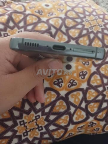 Téléphone S23 à vendre, prix négociable - 2