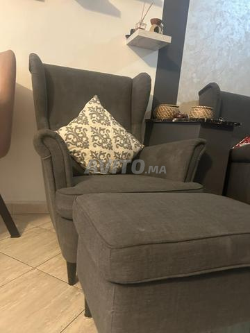 Fauteuil et repose pieds Ikea - 2