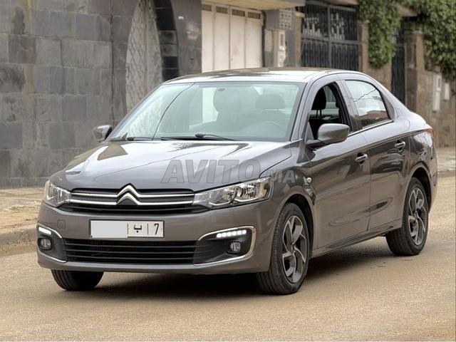 Voiture très bon état