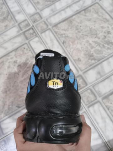 Paire de Bottes Guess 39 Tn nike 44 - 2