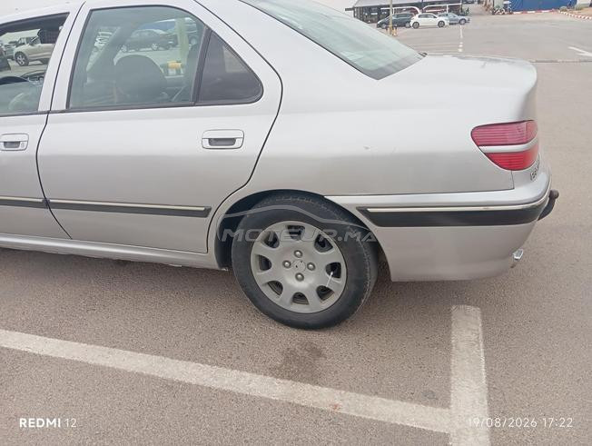 السياره بحاله ممتازه 