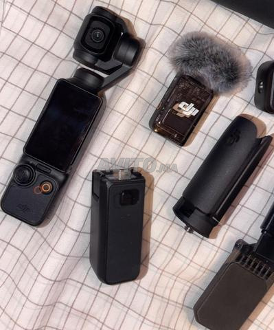 DJI Osmo Pocket 3 Creator Combo - 2