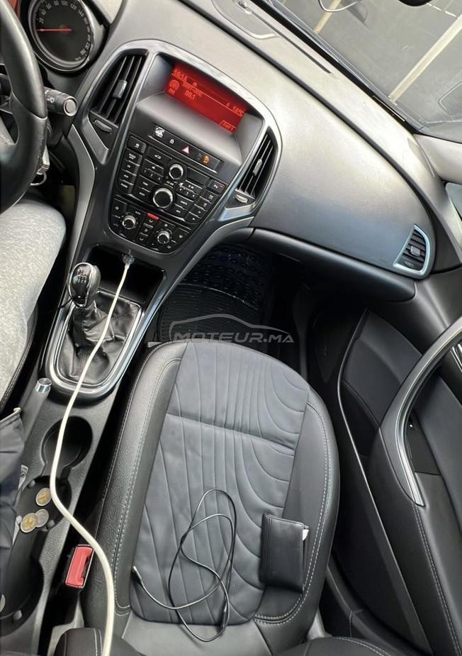 astra sedan J 1.7 131 en tres bon etat