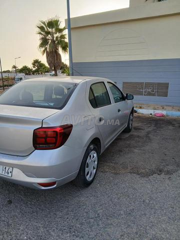 Dacia Logan Diesel Manuelle 2017 à Mohammedia - 2