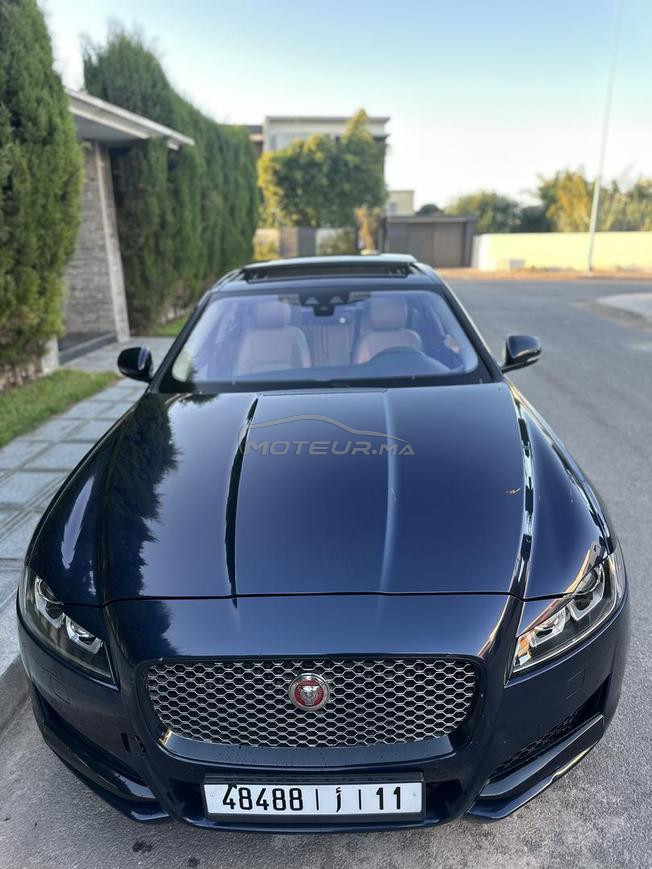 Jaguar XF 2.0 2016.