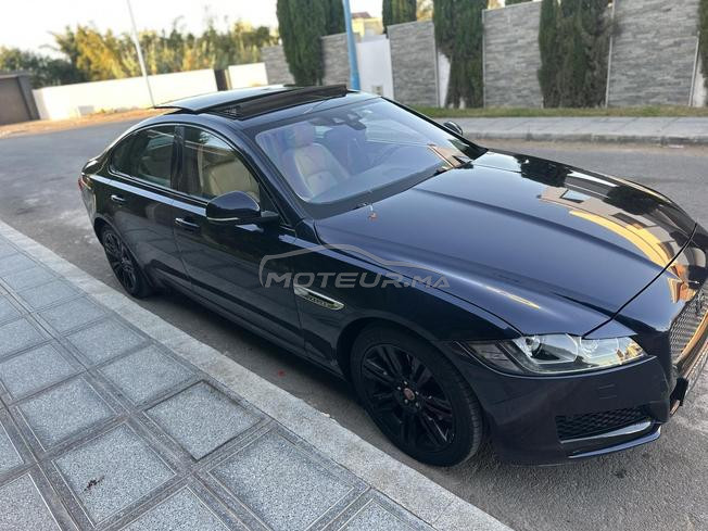 Jaguar XF 2.0 2016.