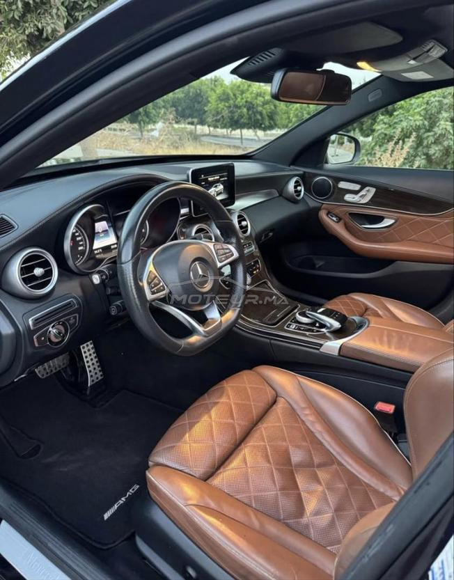 Mercedes c220 modèle 2015