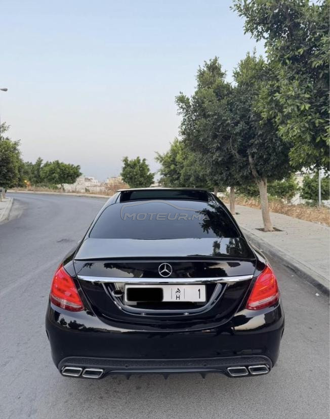Mercedes c220 modèle 2015