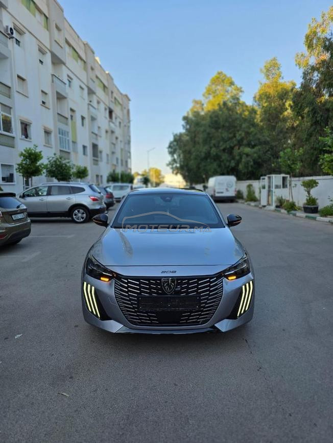 Peugeot 208 Diesel Manuelle 2025 à Tétouan