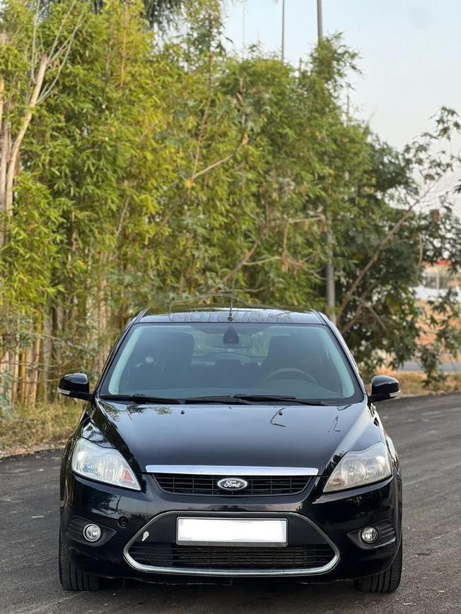 ford focus ghia 2011