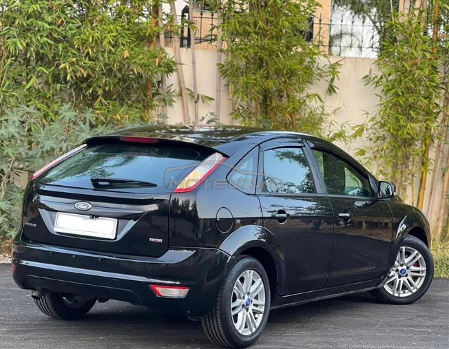 ford focus ghia 2011