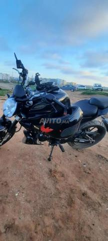 CR50 Motard للبيع – موديل 2024 بمدينة فاس حي المسيرة قرب مقهى روما