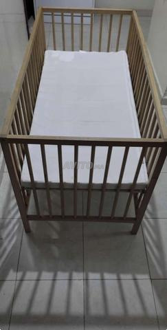 Lit enfant avec matelas - 2