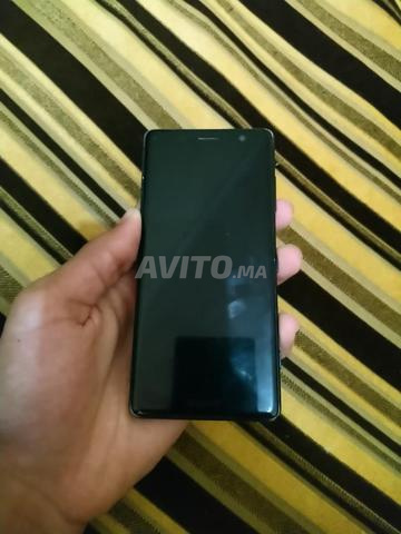 سوني اكسبيريا XZ2 كومباكت - 2