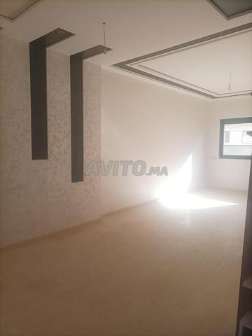 Appartement propre avec parking et ascenseur - 2