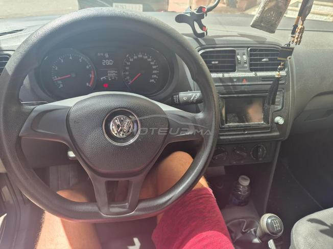 Volkswagen Polo Essence Manuelle 2016 à Salé